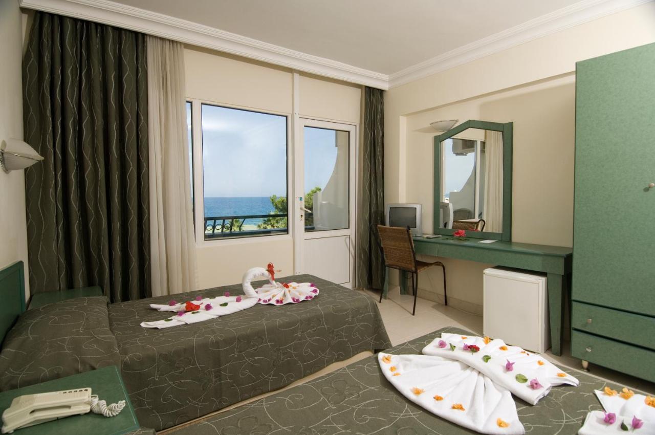 Club Marakesh Beach Hotel بيلديبي المظهر الخارجي الصورة