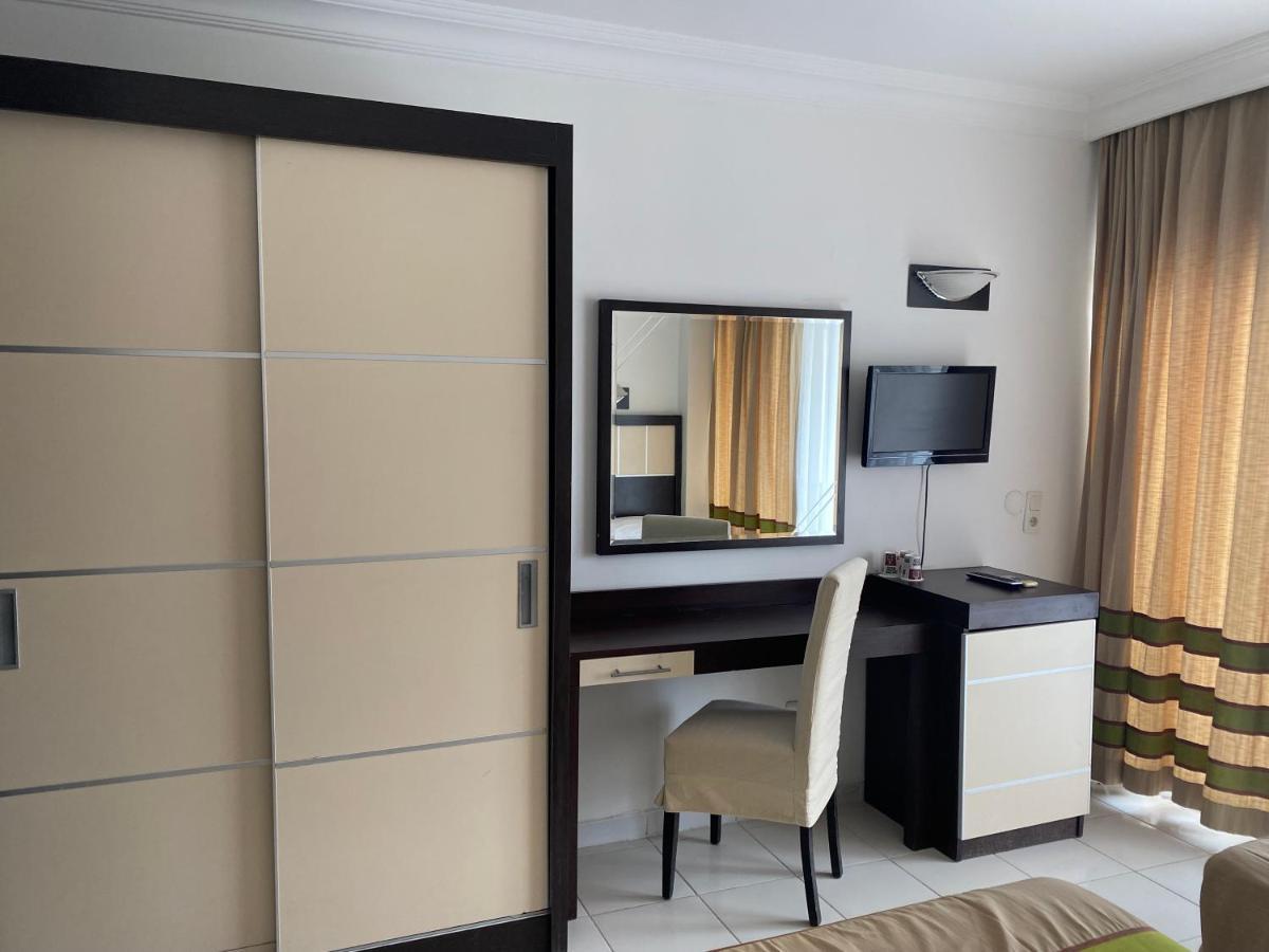 Club Marakesh Beach Hotel بيلديبي المظهر الخارجي الصورة