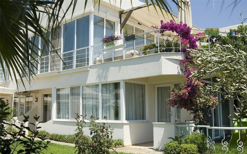 Club Marakesh Beach Hotel بيلديبي المظهر الخارجي الصورة