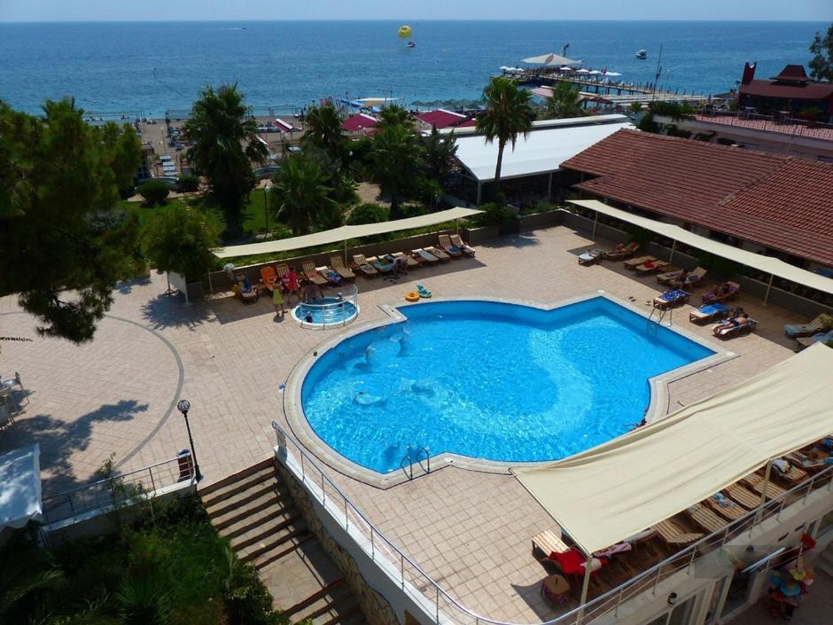 Club Marakesh Beach Hotel بيلديبي المظهر الخارجي الصورة